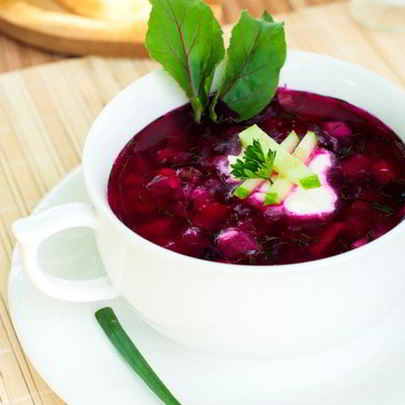 Свекольник с вареной колбасой