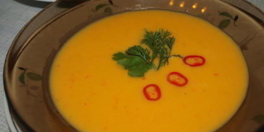 Рецепт острого сырного супа с йогуртом