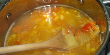 острый сырный суп с йогуртом