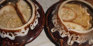 сырно-луковый суп с чесночными гренками
