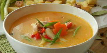 сырно-томатный суп на курином бульоне