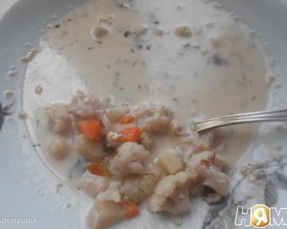 Сырный суп с грецким орехом