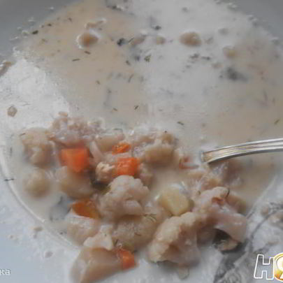 Сырный суп с грецким орехом