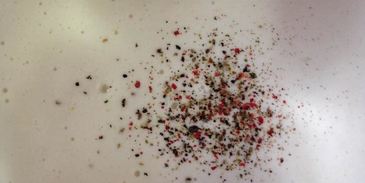 сырный суп с грушей и грецкими орехами