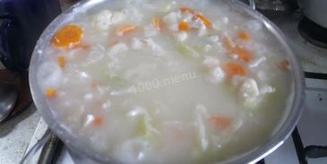 сырный суп с капустой курицей и плавленным сыром