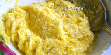 сырный суп с клецками из кабачка и сыра джюгас