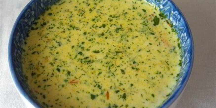 Рецепт сырного супа с копчеными колбасками