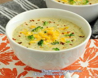 Сырный суп с шампиньонами и брокколи