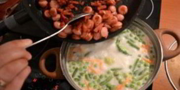 сырный суп с сосисками