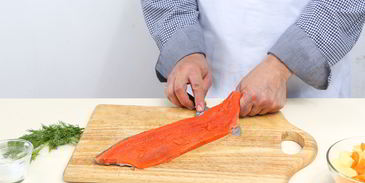 домашняя уха со слабосоленой неркой