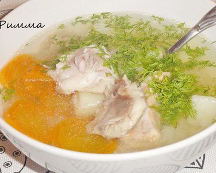 Уха из щучьих голов с икрой