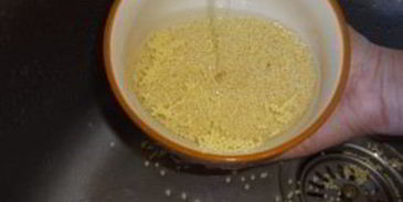 уха с пшеном