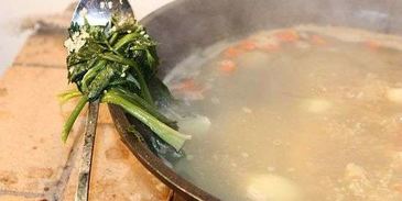 уха с речной рыбы