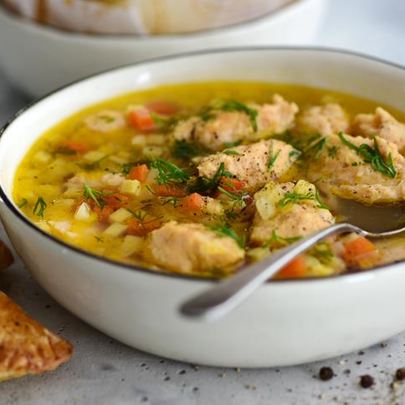 Уха с рыбными клецками