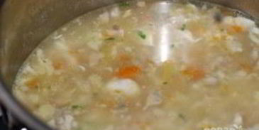 уха со взбитым яйцом