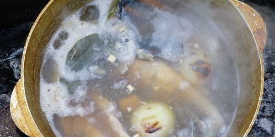 Рецепт ухи в казане