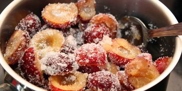 блинчики со сливами