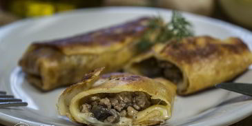 блины с грибами и мясом