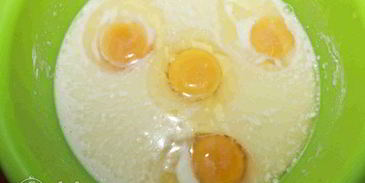 блины с крахмалом на молоке