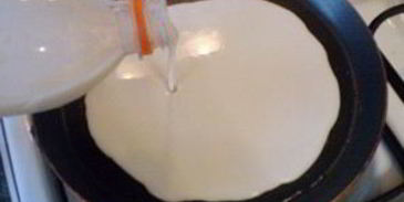 блины в бутылке