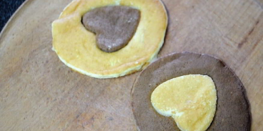 Рецепт панкейков-сердечек ко дню всех влюбленных