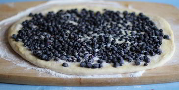 булочки с черникой