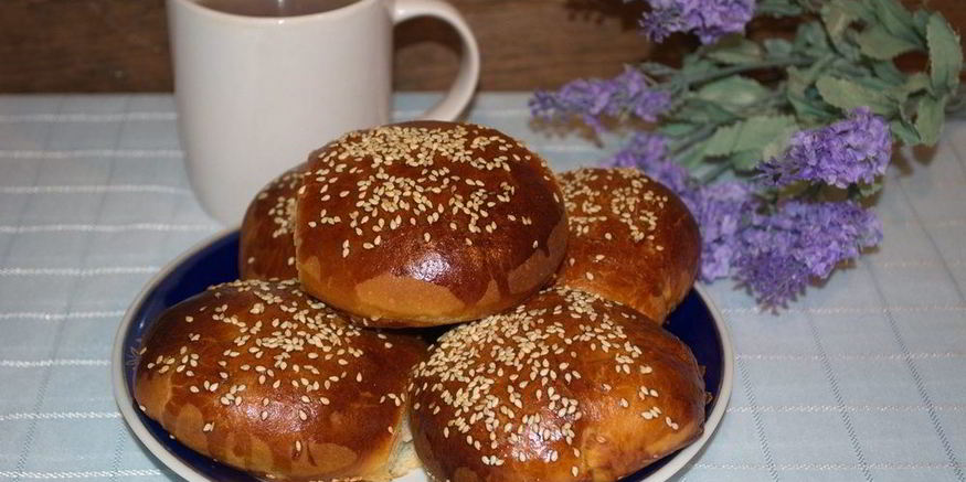 Рецепт булочек с мясом в духовке