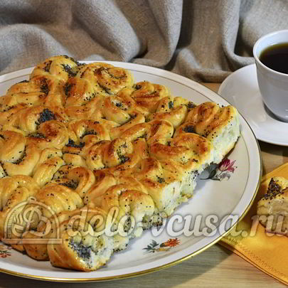 Дрожжевые булочки с маком