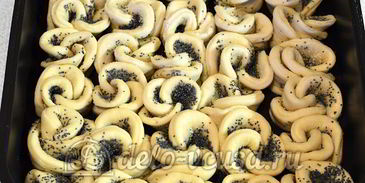 дрожжевые булочки с маком