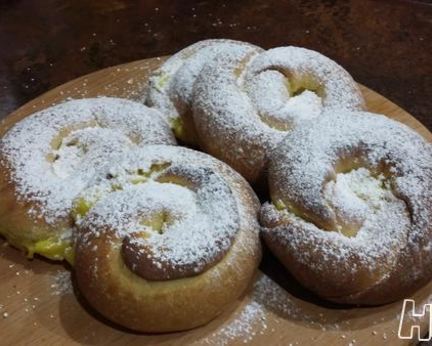 Испанские булочки Ensaimadas