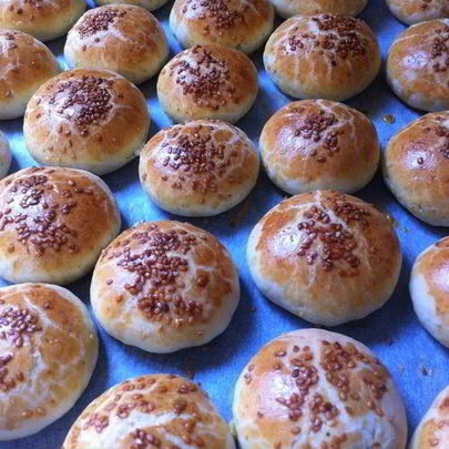 Маленькие булочки с начинкой