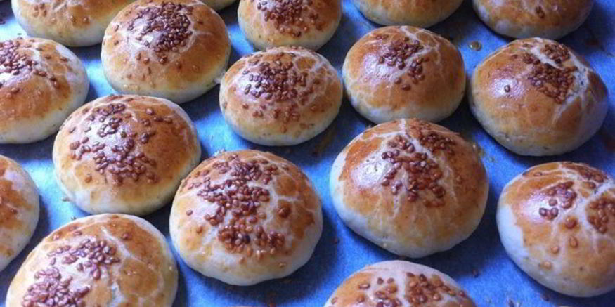 Рецепт маленьких булочек с начинкой