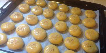 маленькие булочки с начинкой