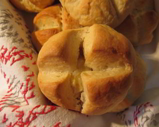 Молочные булочки к завтраку