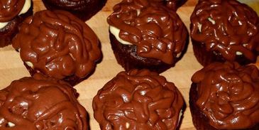 шоколадные капкейки-ватрушки