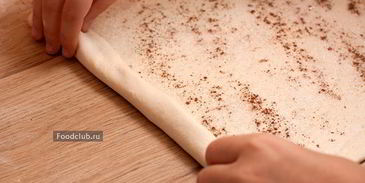 слоеные булочки с корицей