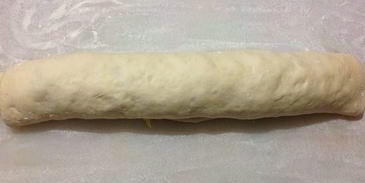 сырные булочки с базиликом на картофельно-дрожжевом тесте