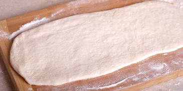 закусочные булочки-розочки с беконом