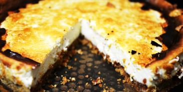 чизкейк нью-йорк с медовыми персиками