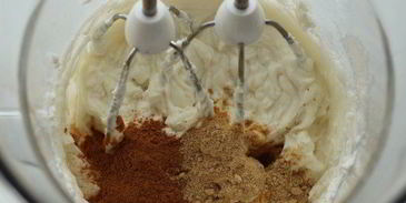 чизкейк с пряностями и глинтвейном