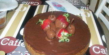 чизкейк с шоколадным топпингом