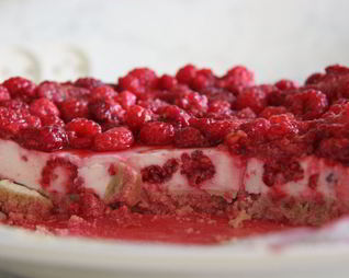 Малиновый чизкейк с творогом