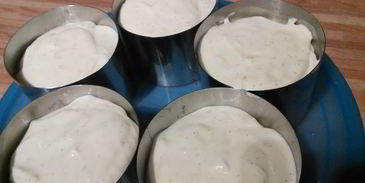 мини-чизкейк из козьего сыра с малиной