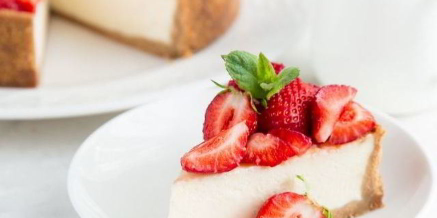 Рецепт нежного чизкейка с клубникой
