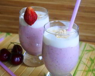 Питьевой клубничный чизкейк