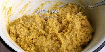 ароматный миндальный кекс с малиной