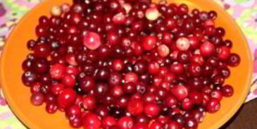 кекс с брусникой