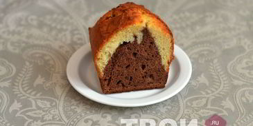 кекс с шоколадно-ореховой пастой