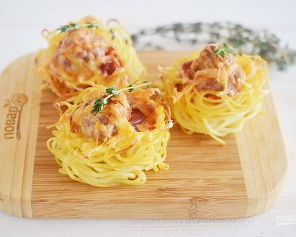 Кексики из спагетти с фрикадельками