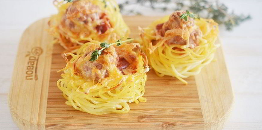 Рецепт кексиков из спагетти с фрикадельками